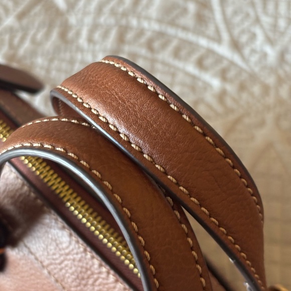 Fossil Tessa Litehid Satchel - Picture 6 of 12